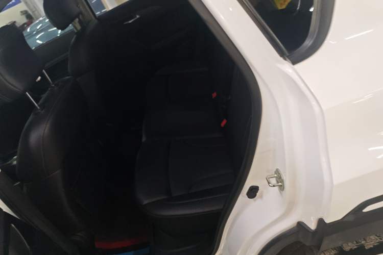 Used CHANGAN CS35PLUS 2022 1.6L CVT Elite Edition Interior 4