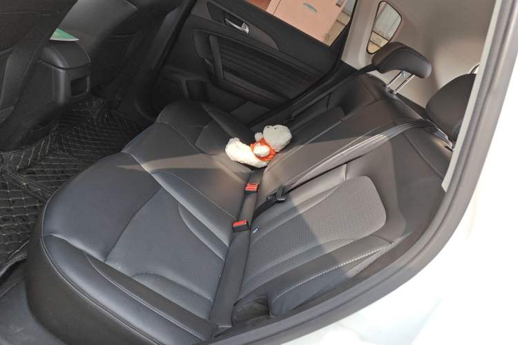 Used CHANGAN CS35PLUS 2022 1.6L CVT Elite Edition Left Rear Seat