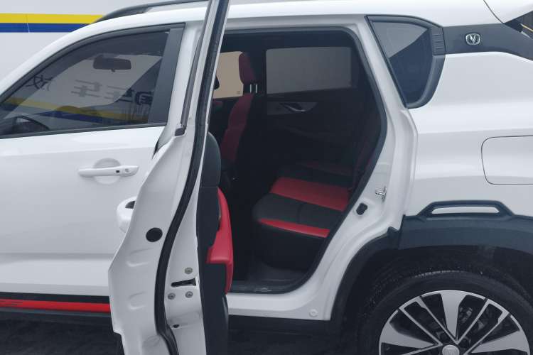 Used CHANGAN CS35PLUS 2022 Blue Whale NE 1.4T DCT Prestige Model Left Rear Seat