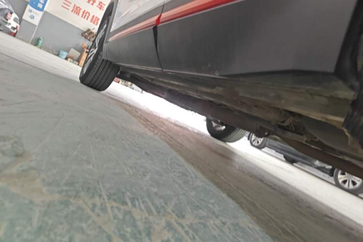 Used CHANGAN CS35PLUS 2022 1.6L Manual Luxury Edition Left Side Sill