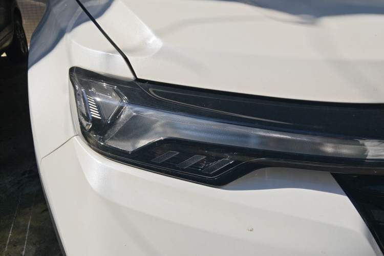 Used CHANGAN CS35PLUS 2022 Blue Whale NE 1.4T DCT Luxury Model Right Front Headlight