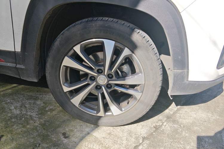 Used CHANGAN CS35PLUS 2022 Blue Whale NE 1.4T DCT Luxury Model Right Front Wheel Hub
