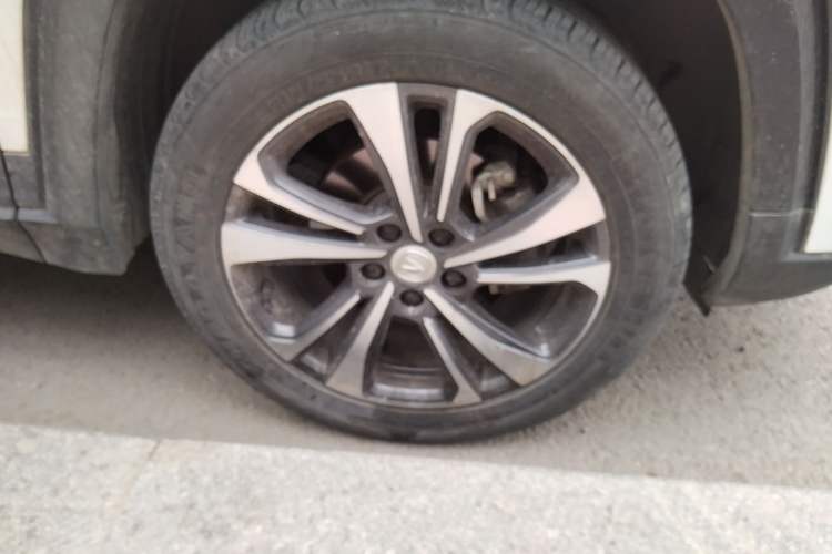 Used CHANGAN CS35PLUS 2022 Blue Whale NE 1.4T DCT Luxury Model Right Front Wheel Hub