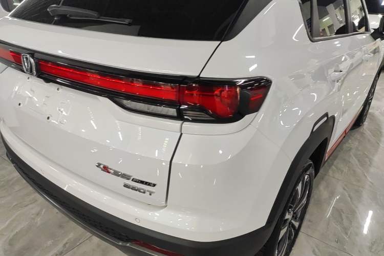 Used CHANGAN CS35PLUS 2022 Blue Whale NE 1.4T DCT Luxury Model Right Rear Taillight