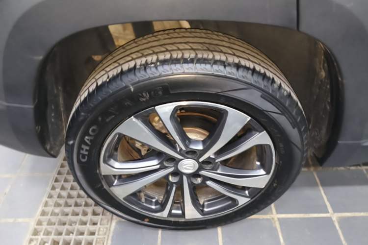 Used CHANGAN CS35PLUS 2022 Blue Whale NE 1.4T DCT Luxury Model Right Rear Wheel Hub