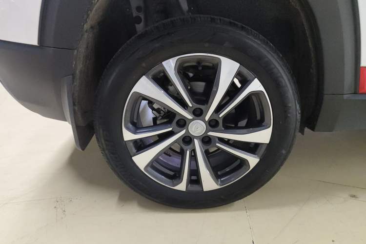 Used CHANGAN CS35PLUS 2022 Blue Whale NE 1.4T DCT Luxury Model Right Rear Wheel Hub