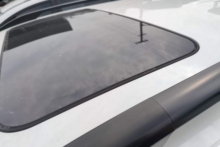 Used CHANGAN CS35PLUS 2022 1.6L Manual Luxury Edition Roof