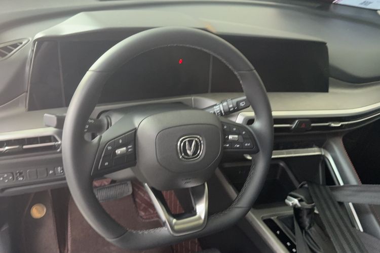 Used CHANGAN CS35PLUS 2022 Blue Whale NE 1.4T DCT Luxury Model Steering Wheel