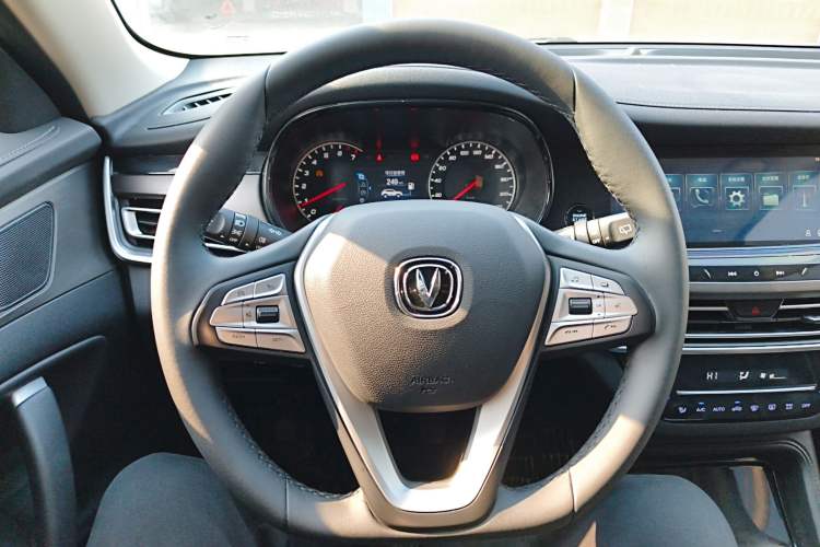 Used CHANGAN CS35PLUS 2022 1.6L Manual Luxury Edition Steering Wheel