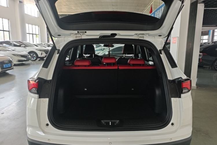 Used CHANGAN CS35PLUS 2022 Blue Whale NE 1.4T DCT Luxury Model Trunk