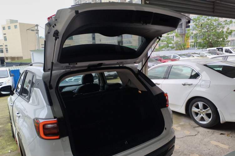 Used CHANGAN CS35PLUS 2022 1.6L Manual Luxury Edition Trunk