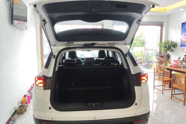 Used CHANGAN CS35PLUS 2022 Blue Whale NE 1.4T DCT Luxury Model Trunk