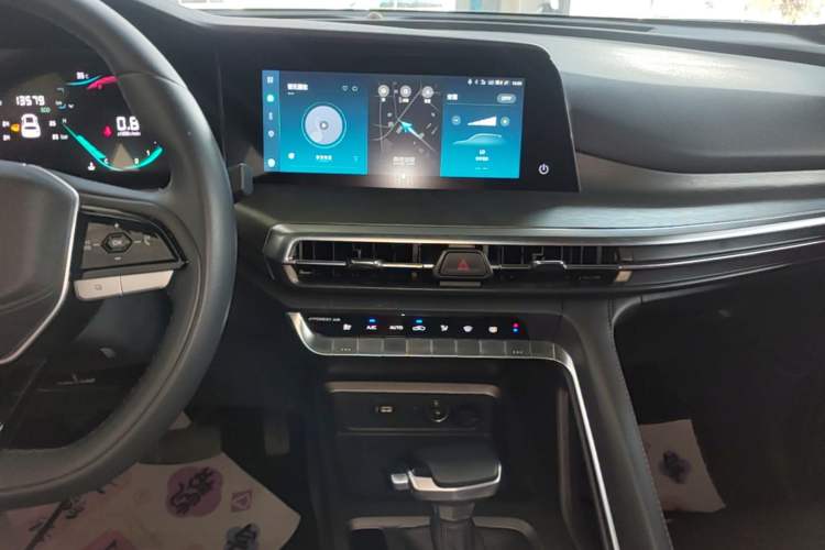 Used CHANGAN CS35PLUS 2023 Enjoy Edition 1.4T DCT Luxury Model Audio And AC Panel