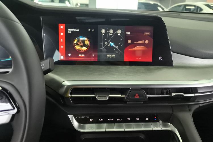 Used CHANGAN CS35PLUS 2023 Enjoy Edition 1.4T DCT Luxury Model Audio And AC Panel