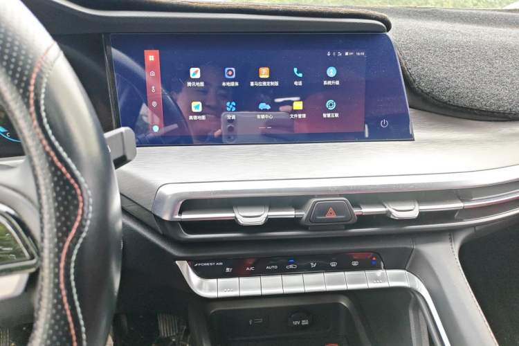 Used CHANGAN CS35PLUS 2023 Enjoy Edition 1.4T DCT Luxury Model Audio And AC Panel