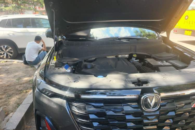 Used CHANGAN CS35PLUS 2023 Enjoy Edition 1.4T DCT Luxury Model Engine Bay Right