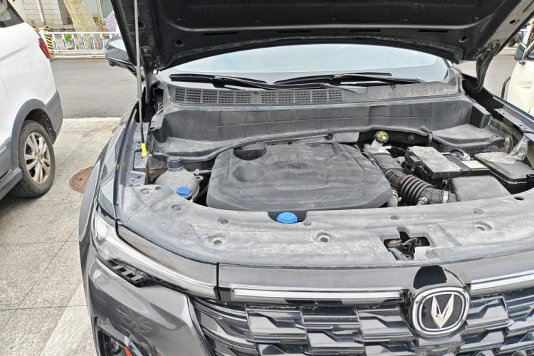 Used CHANGAN CS35PLUS 2023 Enjoy Edition 1.4T DCT Luxury Model Engine Bay Right