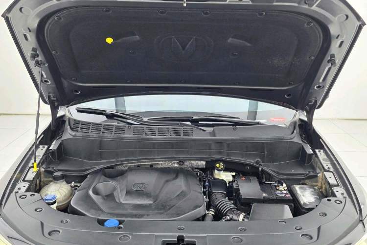 Used CHANGAN CS35PLUS 2023 Enjoy Edition 1.4T DCT Luxury Model Engine Bay