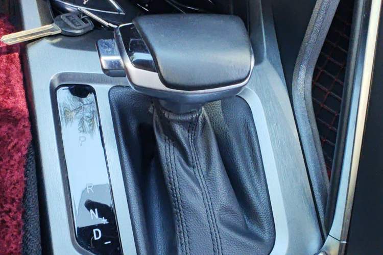 Used CHANGAN CS35PLUS 2023 Enjoy Edition 1.4T DCT Luxury Model Gear Lever