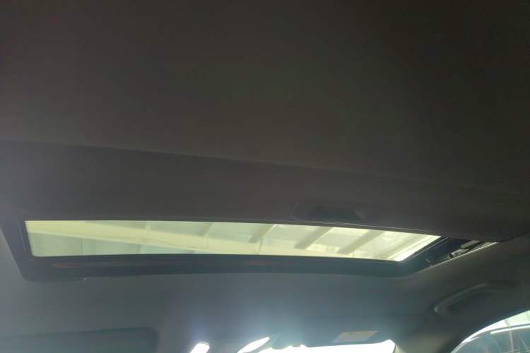 Used CHANGAN CS35PLUS 2023 Enjoy Edition 1.4T DCT Luxury Model Headliner