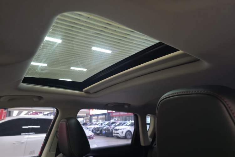 Used CHANGAN CS35PLUS 2023 Enjoy Edition 1.4T DCT Luxury Model Headliner