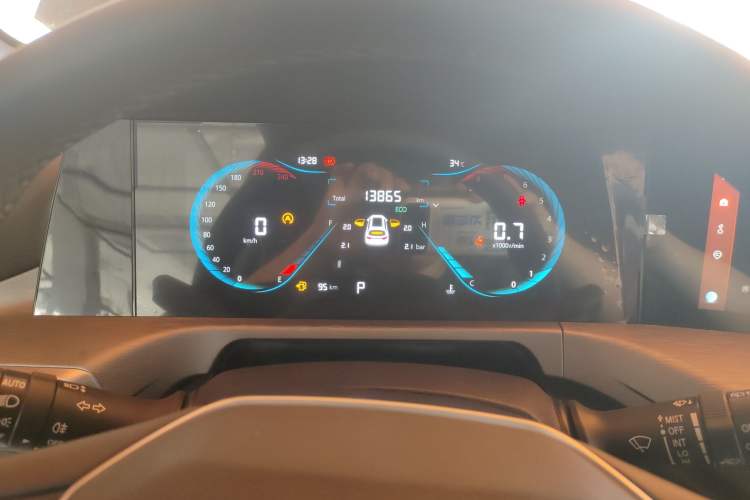 Used CHANGAN CS35PLUS 2023 Enjoy Edition 1.4T DCT Luxury Model Instrument Cluster