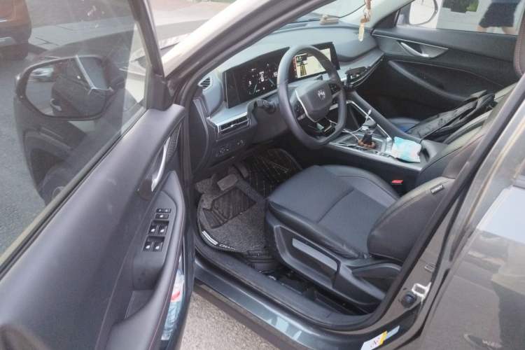 Used CHANGAN CS35PLUS 2023 Enjoy Edition 1.4T DCT Luxury Model Interior 3