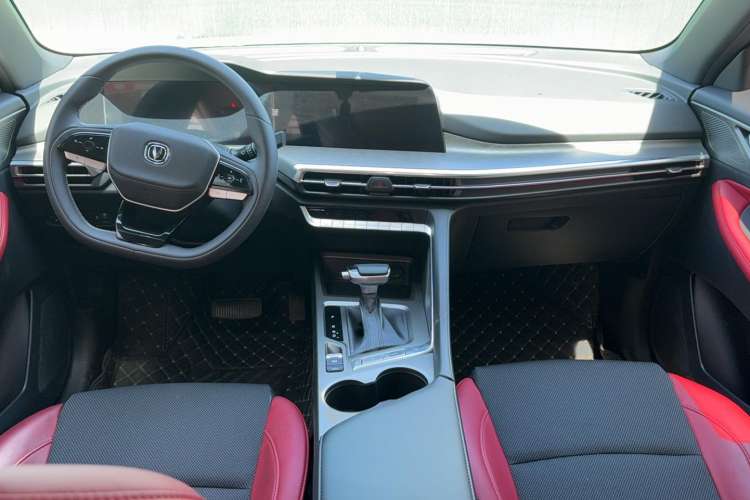 Used CHANGAN CS35PLUS 2023 Enjoy Edition 1.4T DCT Luxury Model Interior 3