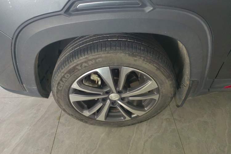 Used CHANGAN CS35PLUS 2023 Enjoy Edition 1.4T DCT Luxury Model Left Front Wheel Hub
