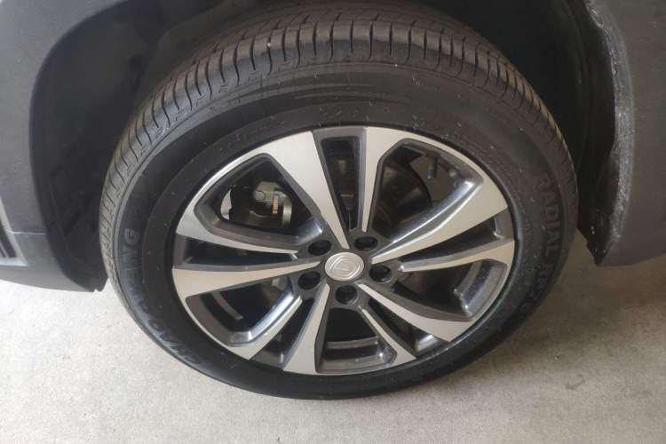 Used CHANGAN CS35PLUS 2023 Enjoy Edition 1.4T DCT Luxury Model Left Front Wheel Hub