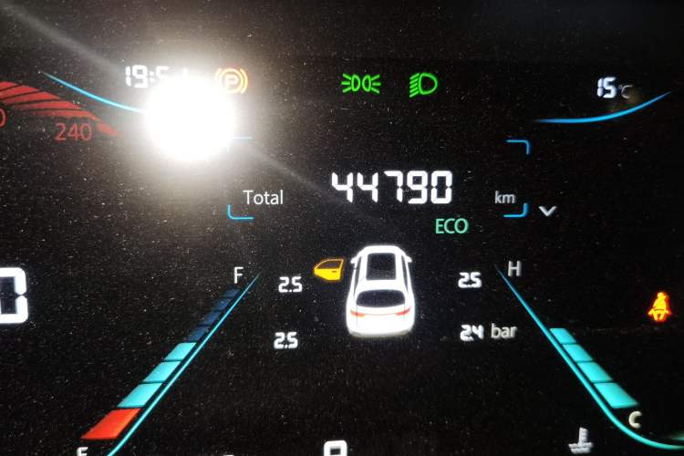 Used CHANGAN CS35PLUS 2023 Enjoy Edition 1.4T DCT Prestige Model Odometer Close Up
