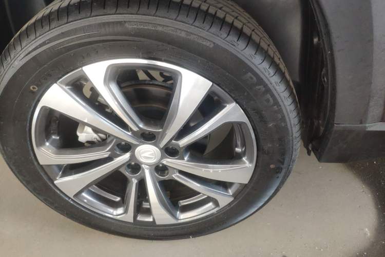 Used CHANGAN CS35PLUS 2023 Enjoy Edition 1.4T DCT Luxury Model Right Rear Wheel Hub