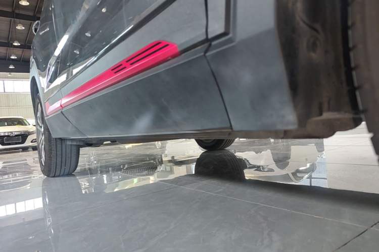 Used CHANGAN CS35PLUS 2023 Enjoy Edition 1.4T DCT Luxury Model Right Side Sill