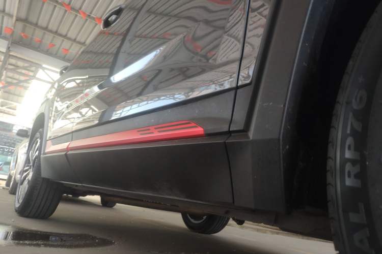Used CHANGAN CS35PLUS 2023 Enjoy Edition 1.4T DCT Luxury Model Right Side Sill
