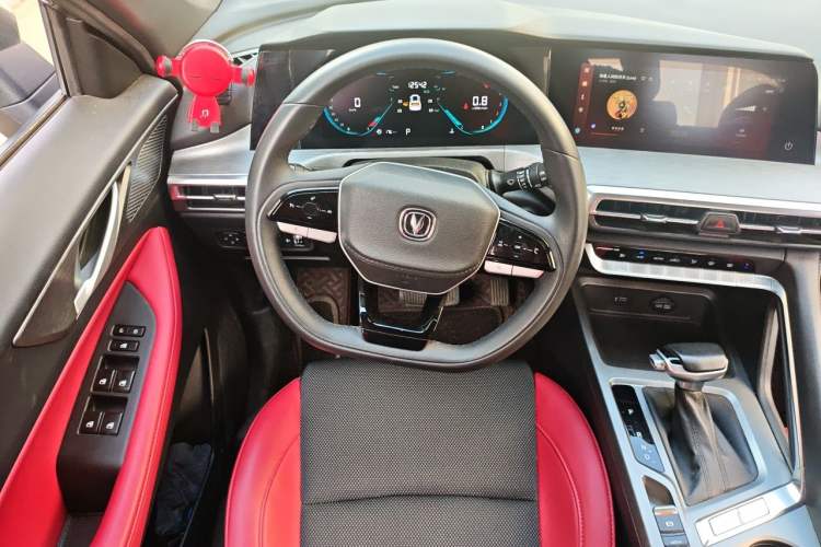 Used CHANGAN CS35PLUS 2023 Enjoy Edition 1.4T DCT Luxury Model Steering Wheel