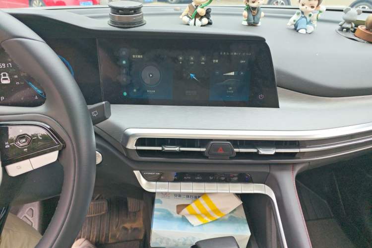 Used CHANGAN CS35PLUS 2023 Enjoy Edition 1.4T DCT Luxury Model Audio And AC Panel