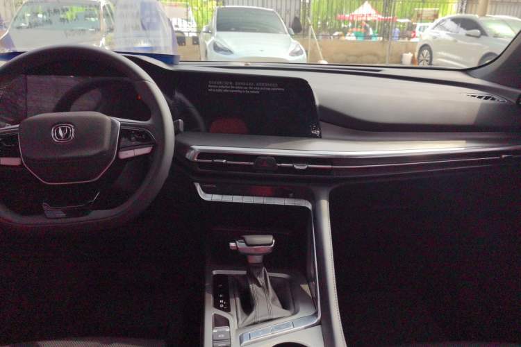Used CHANGAN CS35PLUS 2023 Enjoy Edition 1.4T DCT Luxury Model Audio And AC Panel