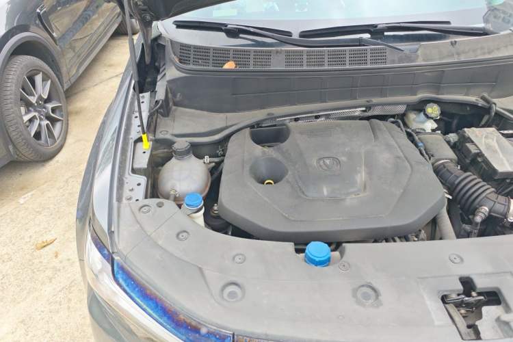 Used CHANGAN CS35PLUS 2023 Enjoy Edition 1.4T DCT Luxury Model Engine Bay Right