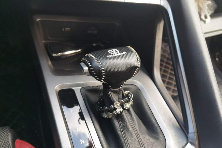 Used CHANGAN CS35PLUS 2023 Enjoy Edition 1.4T DCT Luxury Model Gear Lever