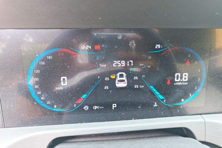 Used CHANGAN CS35PLUS 2023 Enjoy Edition 1.4T DCT Luxury Model Odometer Close Up