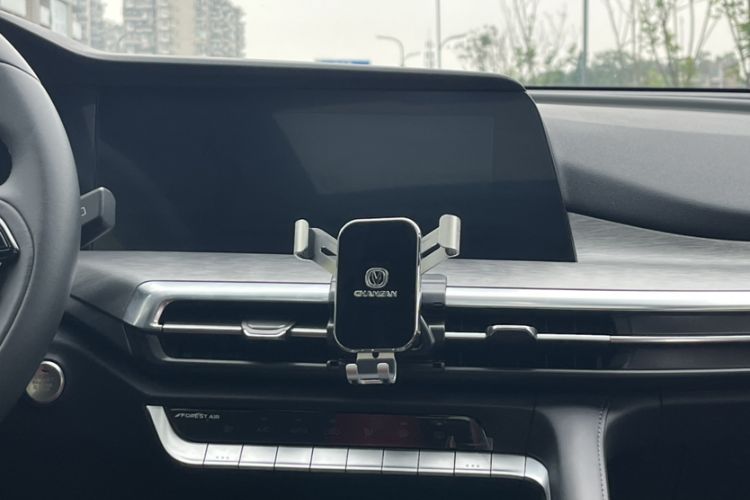 Used CHANGAN CS35PLUS 2023 Enjoy Edition 1.4T DCT Luxury Model Audio And AC Panel