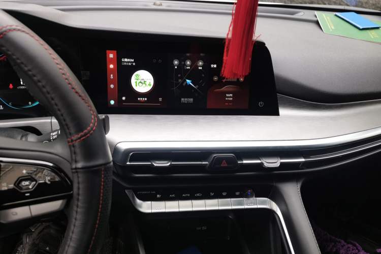 Used CHANGAN CS35PLUS 2023 Enjoy Edition 1.4T DCT Luxury Model Audio And AC Panel