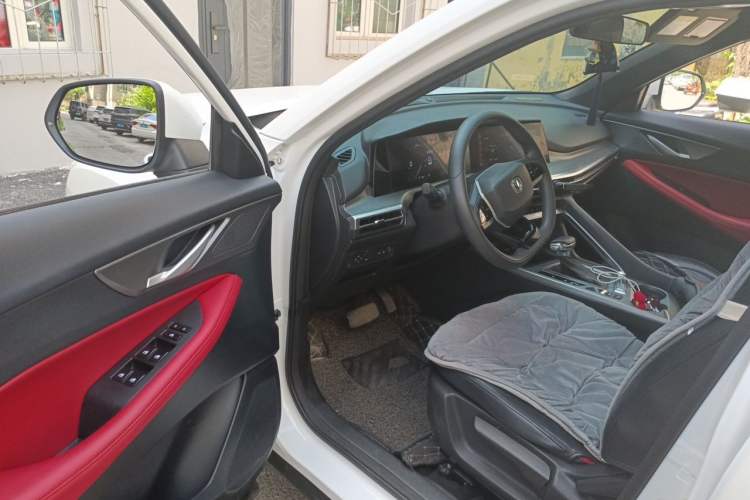 Used CHANGAN CS35PLUS 2023 Enjoy Edition 1.4T DCT Prestige Model Driver Seat