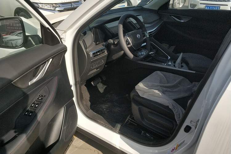 Used CHANGAN CS35PLUS 2023 Enjoy Edition 1.4T DCT Luxury Model Driver Seat