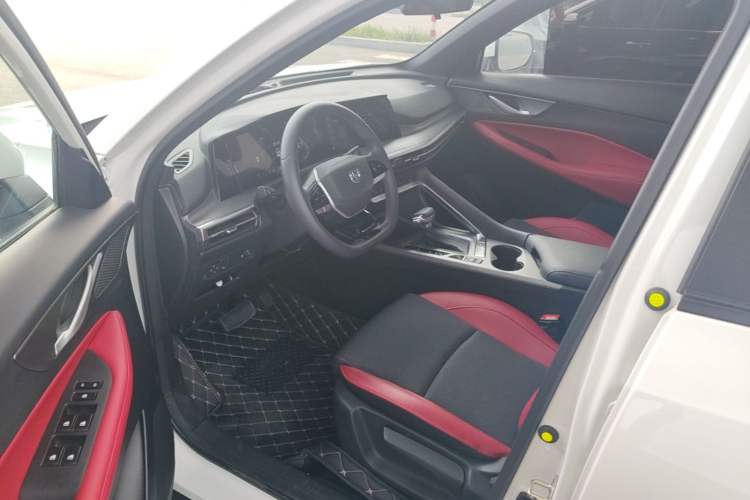 Used CHANGAN CS35PLUS 2023 Enjoy Edition 1.4T DCT Luxury Model Driver Seat