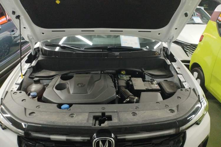 Used CHANGAN CS35PLUS 2023 Enjoy Edition 1.4T DCT Luxury Model Engine Bay
