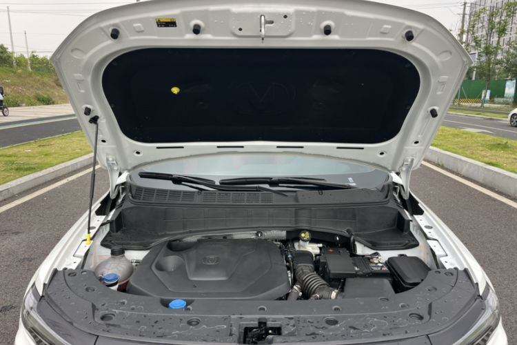 Used CHANGAN CS35PLUS 2023 Enjoy Edition 1.4T DCT Luxury Model Engine Bay