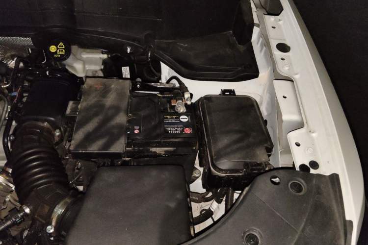 Used CHANGAN CS35PLUS 2023 Enjoy Edition 1.4T DCT Luxury Model Engine Bay Left