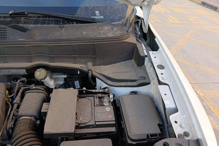 Used CHANGAN CS35PLUS 2023 Enjoy Edition 1.4T DCT Luxury Model Engine Bay Left