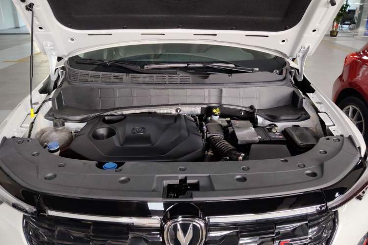 Used CHANGAN CS35PLUS 2023 Enjoy Edition 1.4T DCT Luxury Model Engine Bay